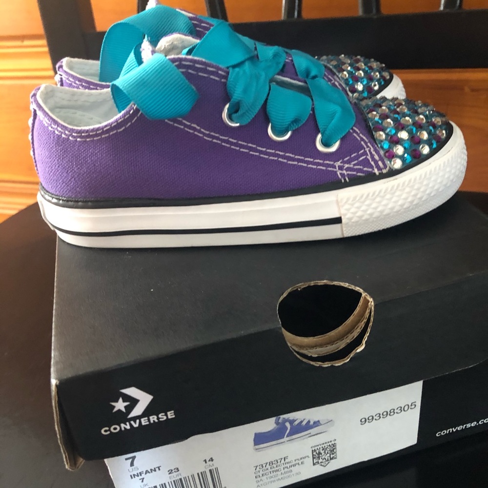 7c Custom Converse - Picture 3 of 5